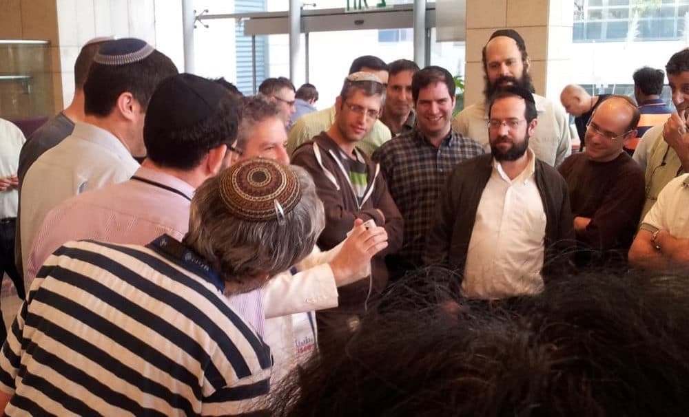 אירוע Happy Hour עם קוסם קלוז אפ בחברת CISCO