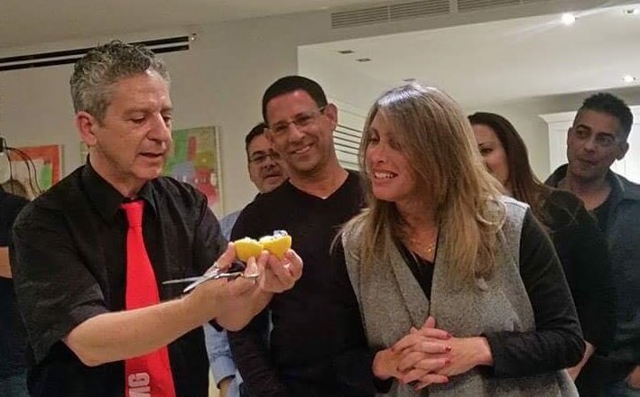 מסיבת יום הולדת למבוגרים - יש כסף בלימון